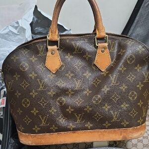 Louis Vuitton Alma Bag